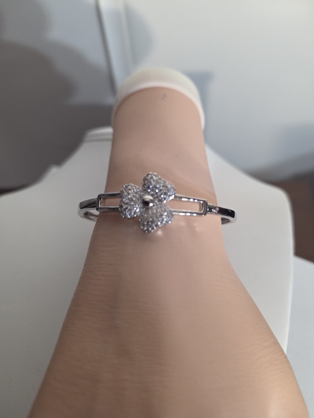 Silver Floral Pavé Bangle Bracelet - Women Jewelry